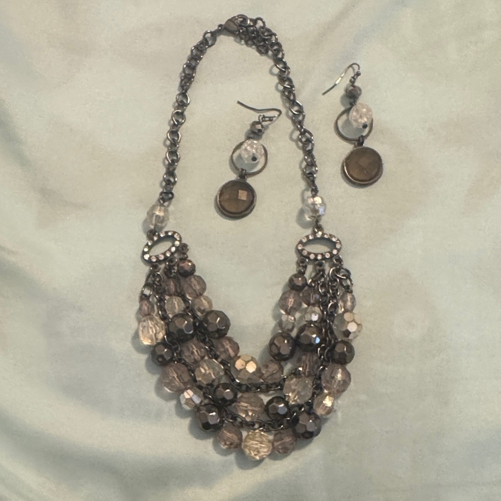 New York & Company Black, Gray and Silver Beaded Necklace Set